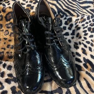 FLY LONDON PLAT WEDGE PATENT LEATHER OXFORD BLACK SIZE 39 (8)